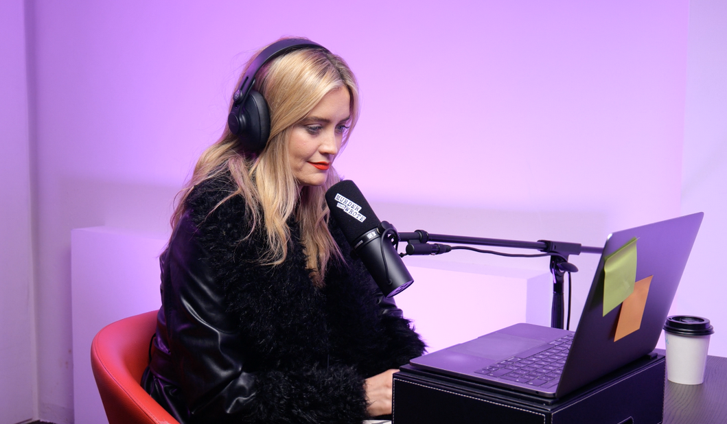 Cheap vs. Premium: Comparing the Top 8 London Podcast Studio Options - 4