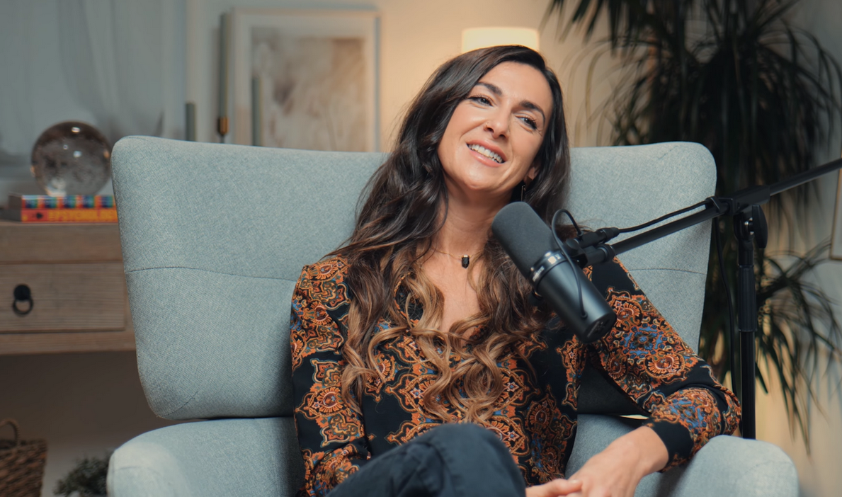 How to Choose the Right London Podcast Studio for Your Budget and Vision - 11
