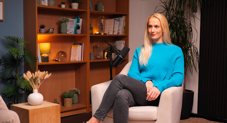 Why Top Podcasters Choose a Podcast Studio London - 7
