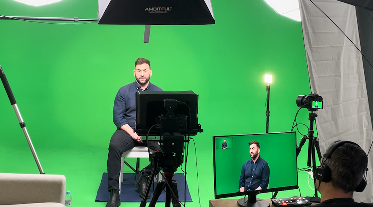 How do I book a podcast studio London? - 5