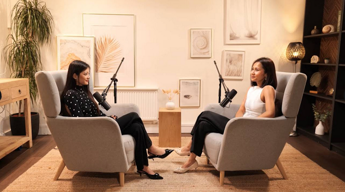 Unleash Your Creativity: Using the Green Screen in a Podcasting Studio London. - 10