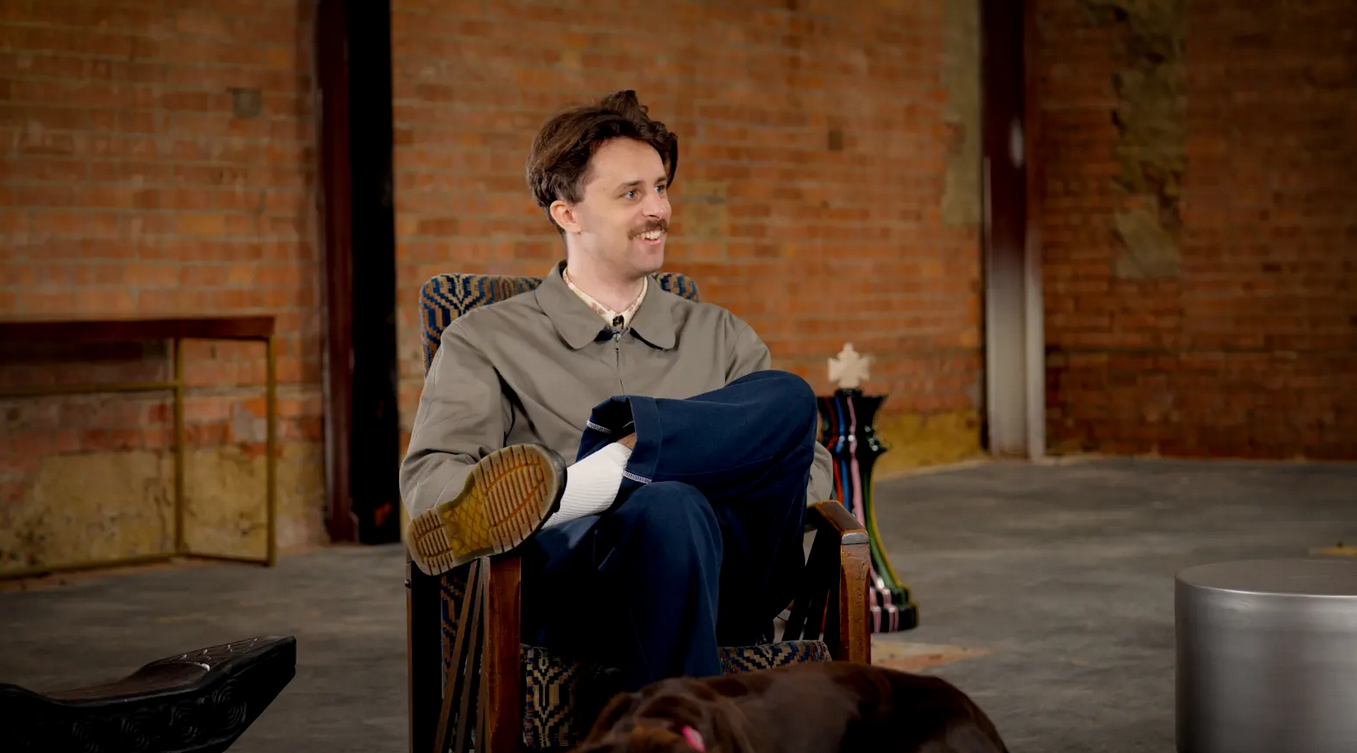 How a London podcast studio enhances your content engagement. - 4