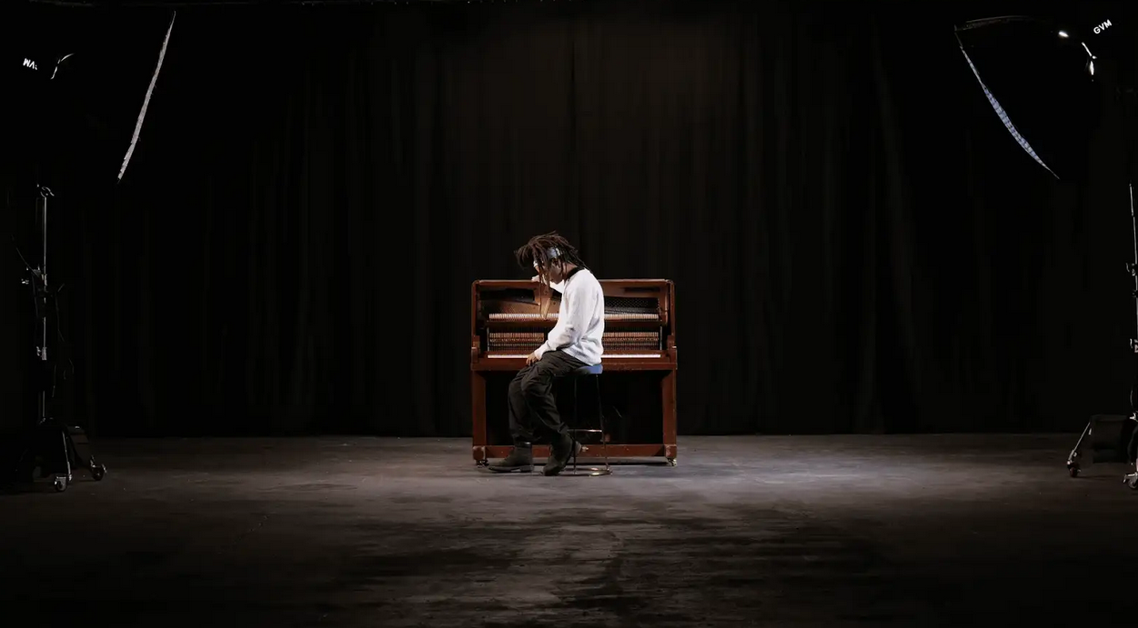 YouTube vs. Spotify Video: Formatting Your London Production for Both - 10