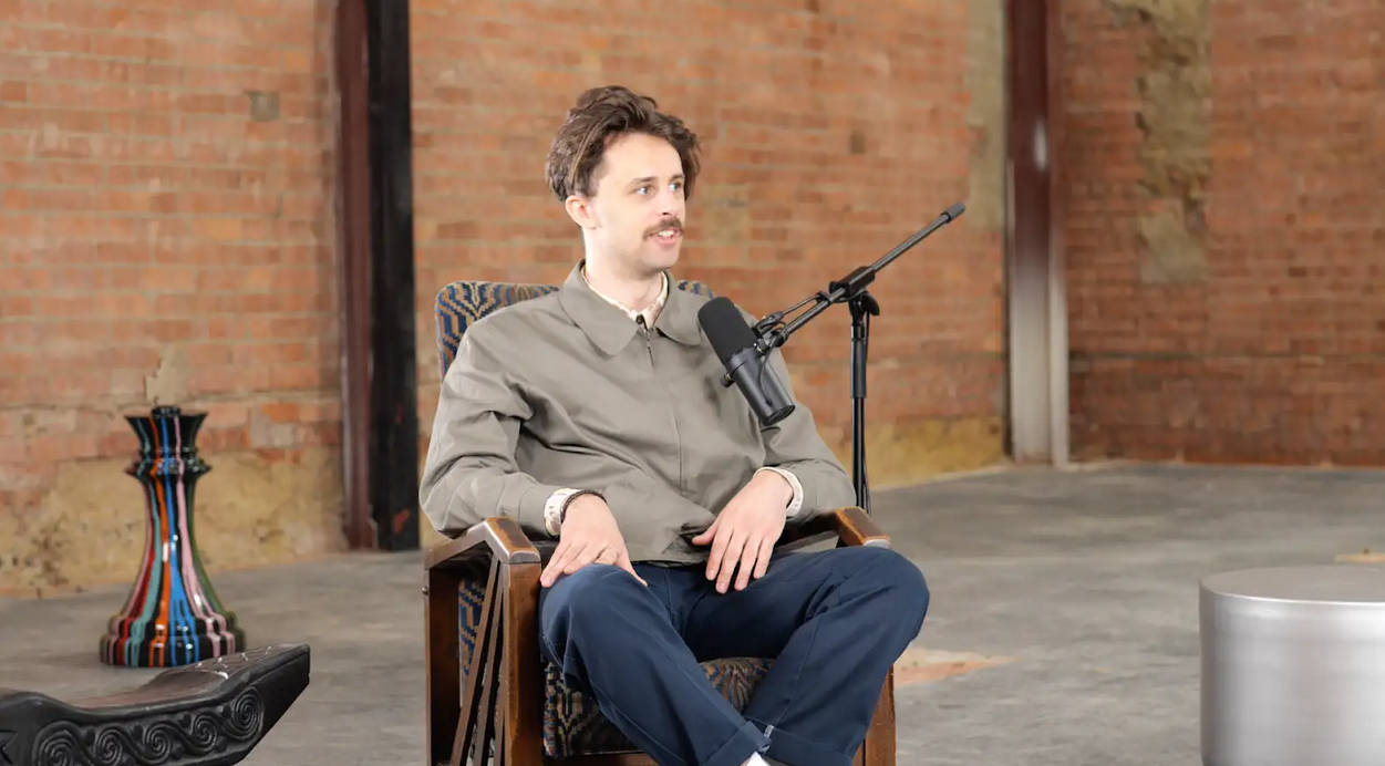 Autocues and Teleprompters: Do You Need One for Your Solo Video Podcast? - 5