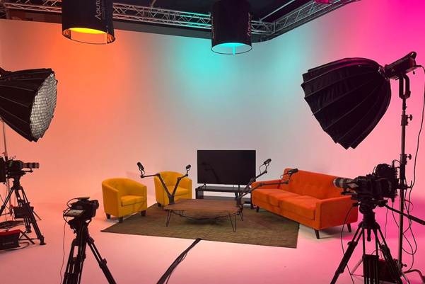 Your Podcast with High-Definition 4K Video - 4