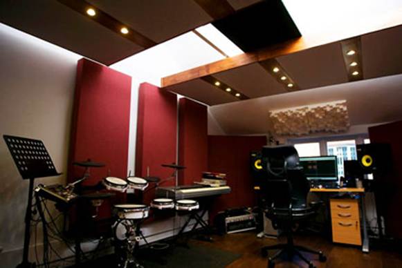 How to Become a Successful Videography Editor in London’s Podcast Scene - 3