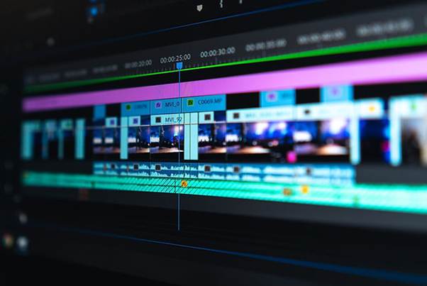 The Role of a Videography Editor in Enhancing Podcast Visuals - 4