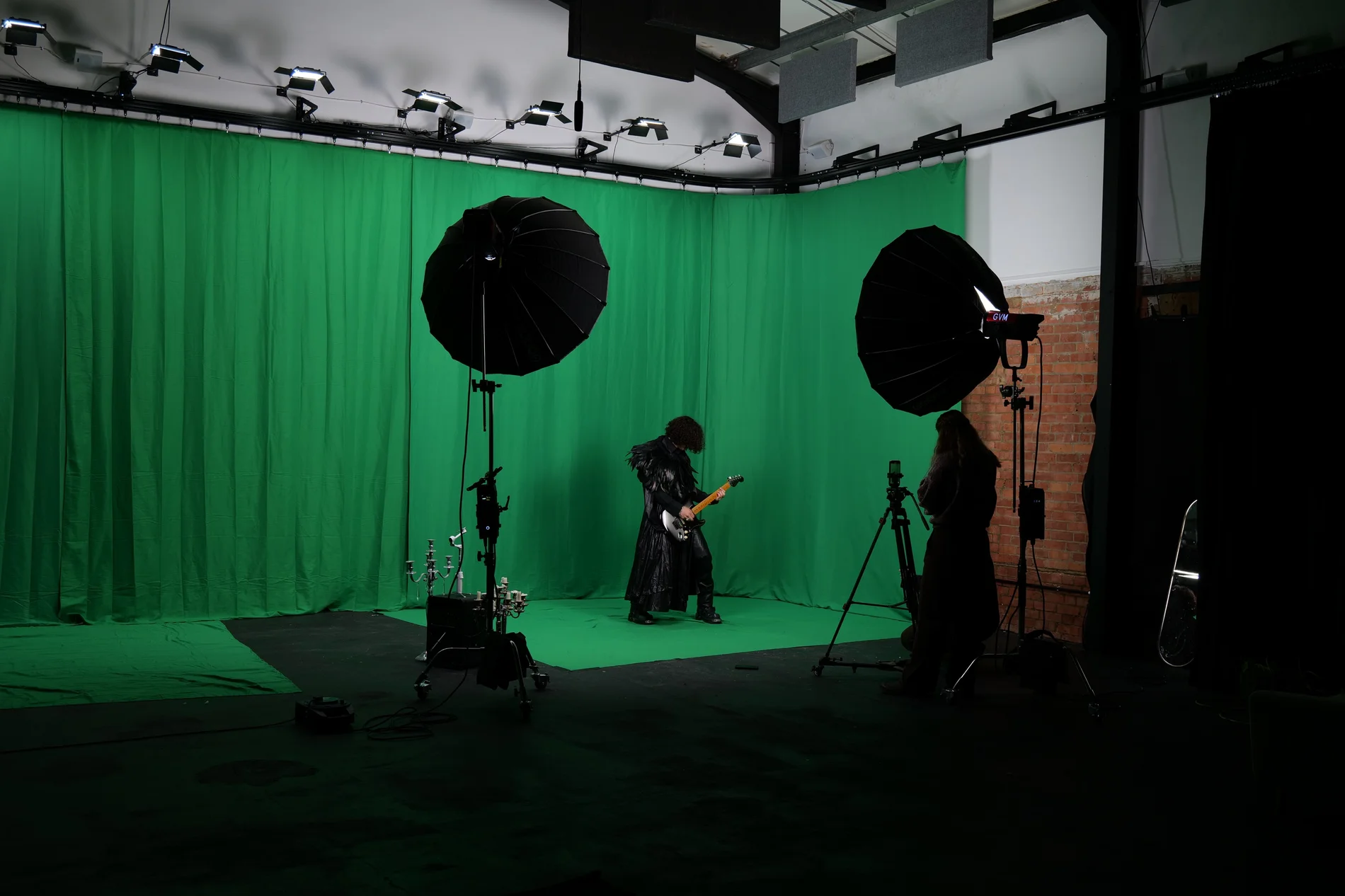 Giant Green Screen 5. image